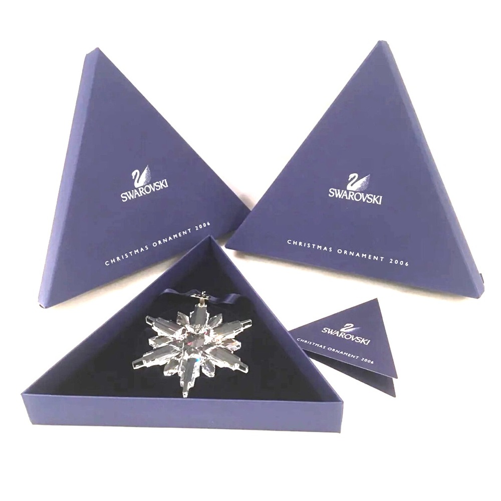 2006 Swarovski CRYSTAL SNOWFLAKE ORNAMENT